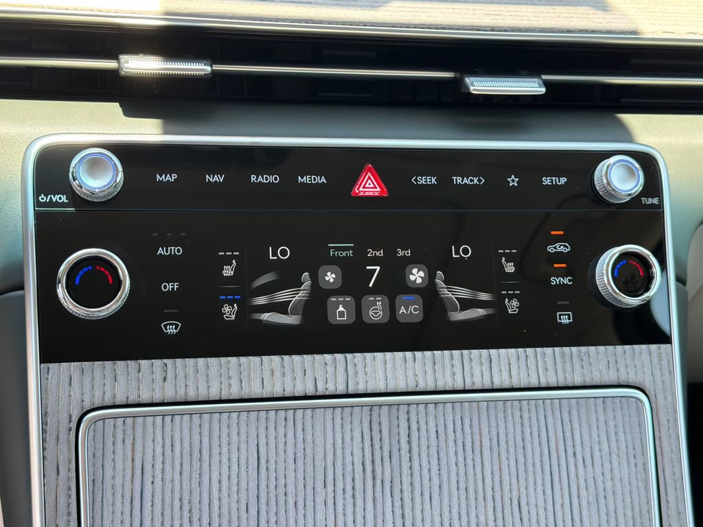 New 2026 Genesis GV80 3.5T Advanced AWD/4WD image 34