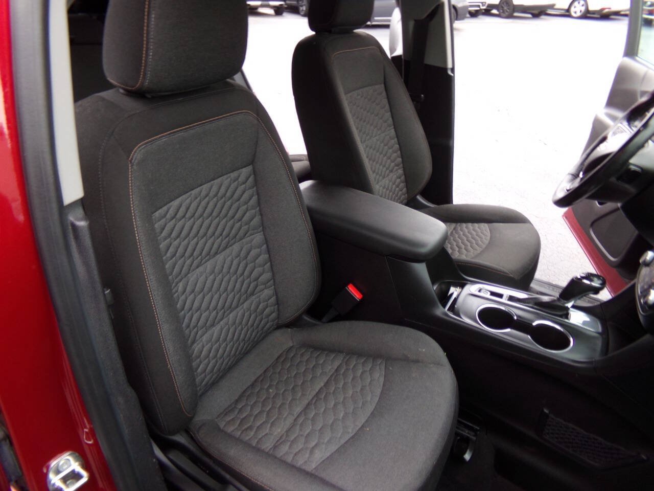 Used 2018 Chevrolet Equinox LT FWD image 33