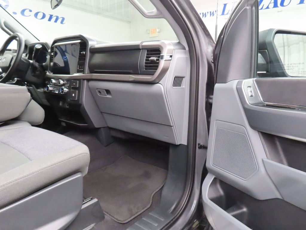 Used 2025 Ford F150 XLT w/ Equipment Group 301A Standard image 25