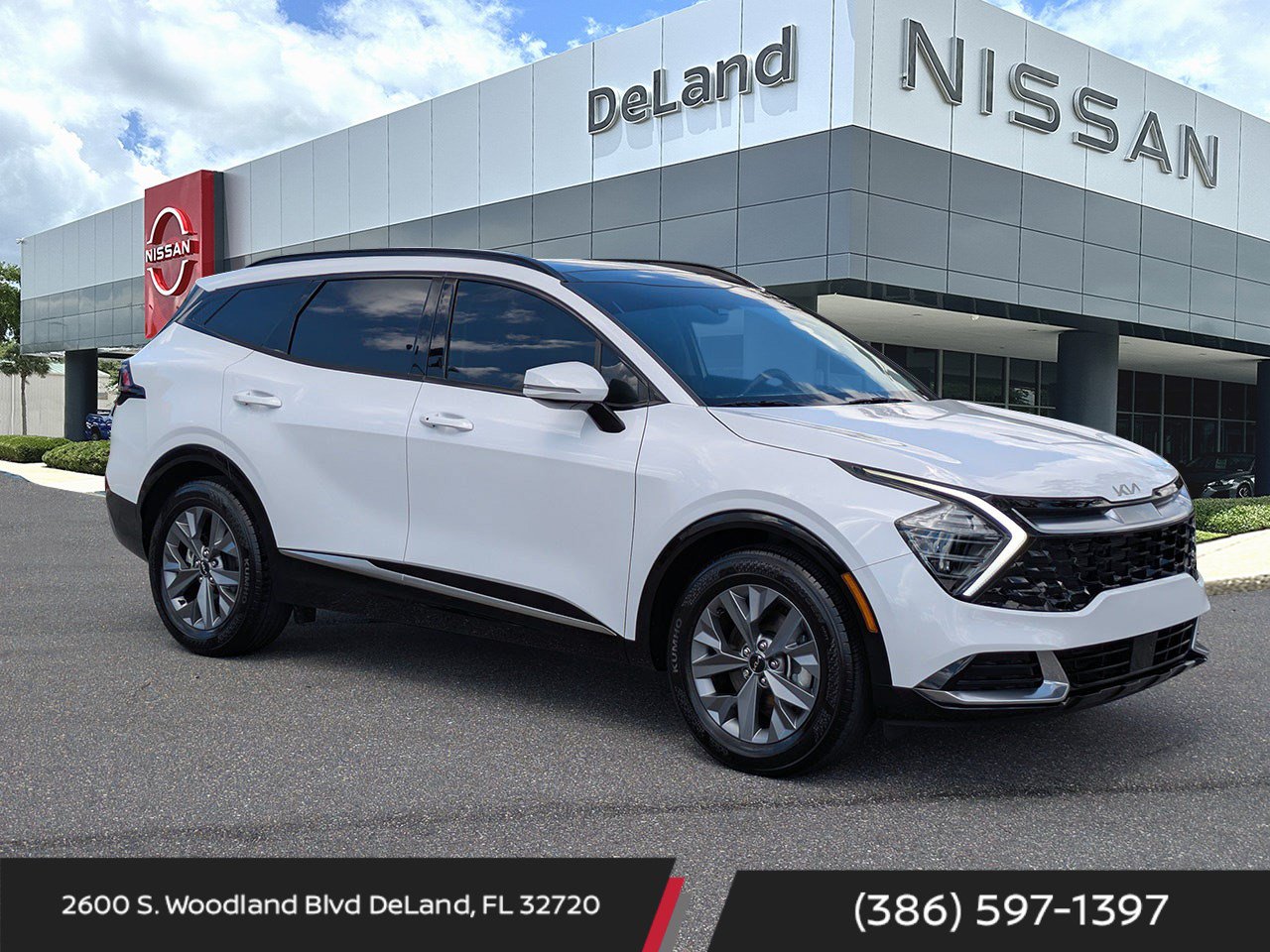 Used 2025 Kia Sportage SX FWD image 1