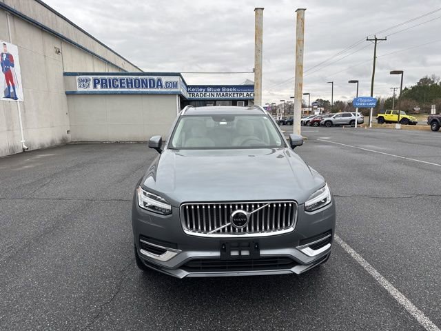 Used 2020 Volvo XC90 T8 Inscription w/ Protection Package Premier image 3
