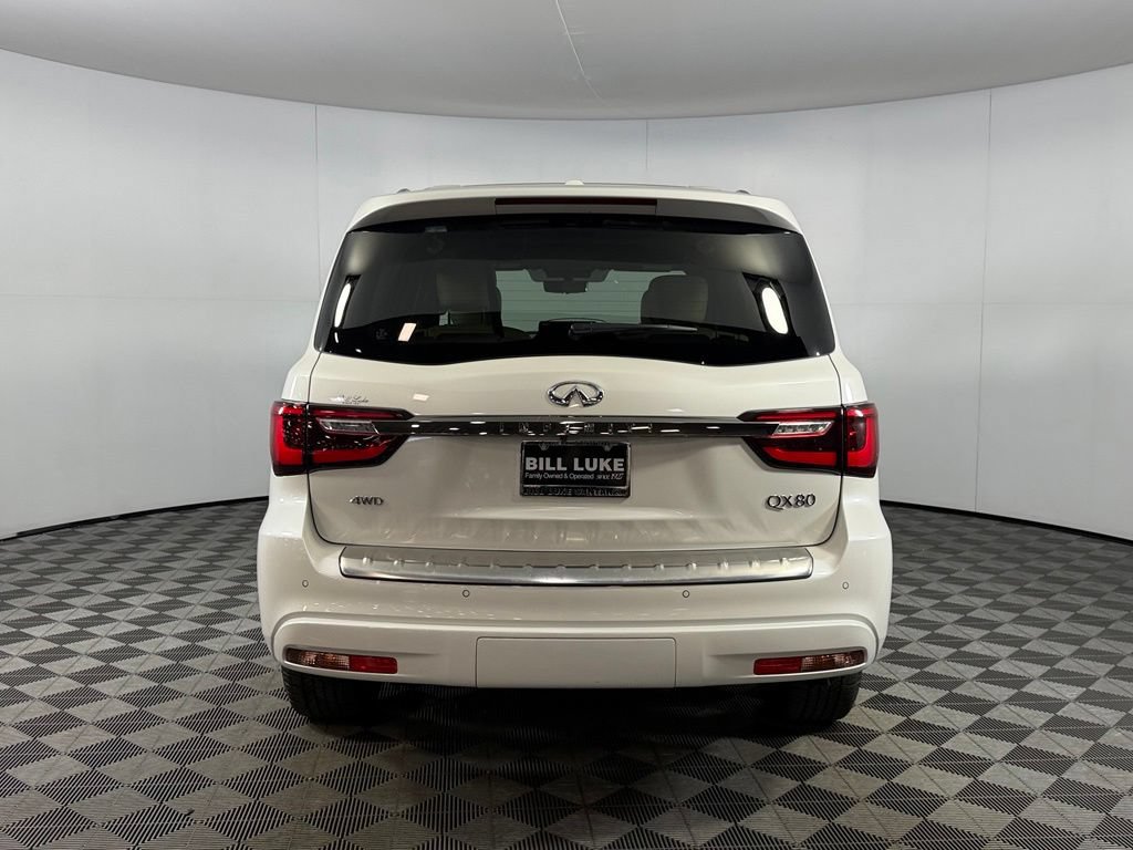 Used 2024 INFINITI QX80 Sensory AWD/4WD image 8