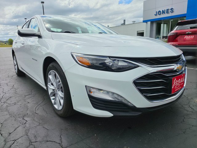 Used 2021 Chevrolet Malibu LT FWD image 7