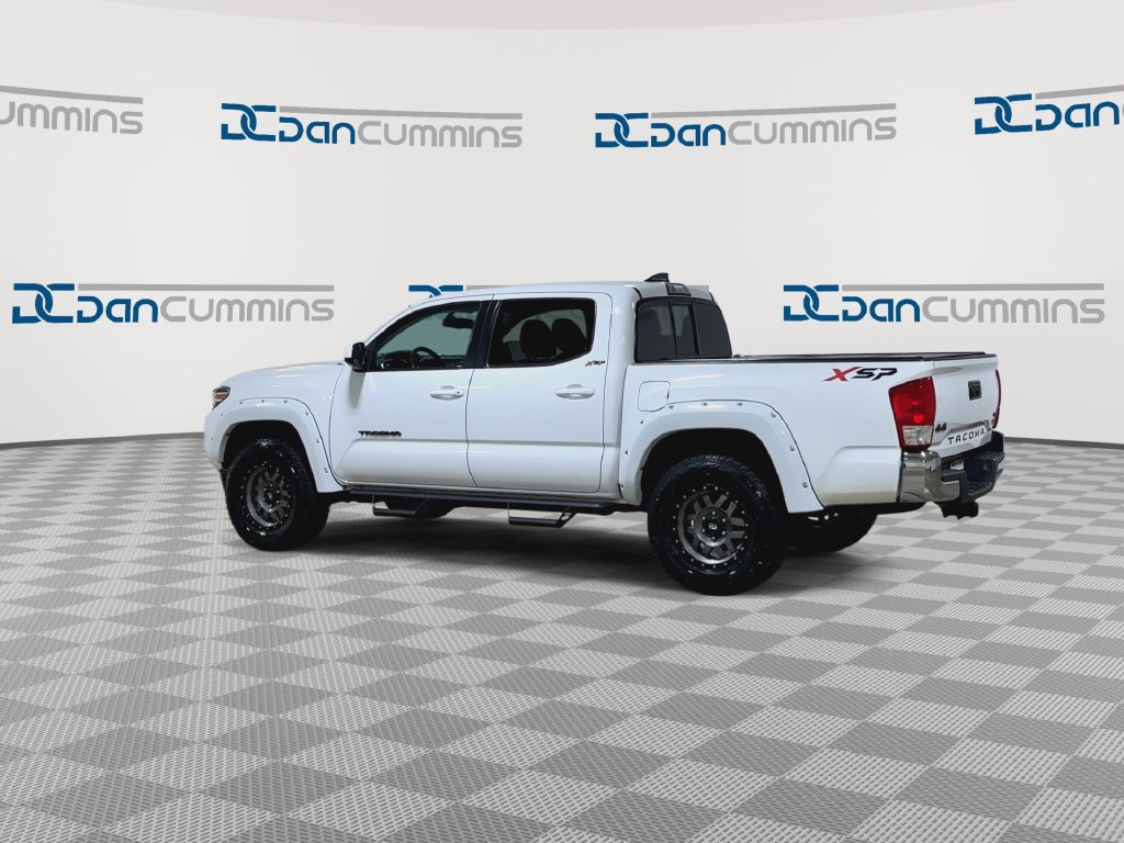 Used 2017 Toyota Tacoma SR5 w/ Tow Package AWD/4WD image 7