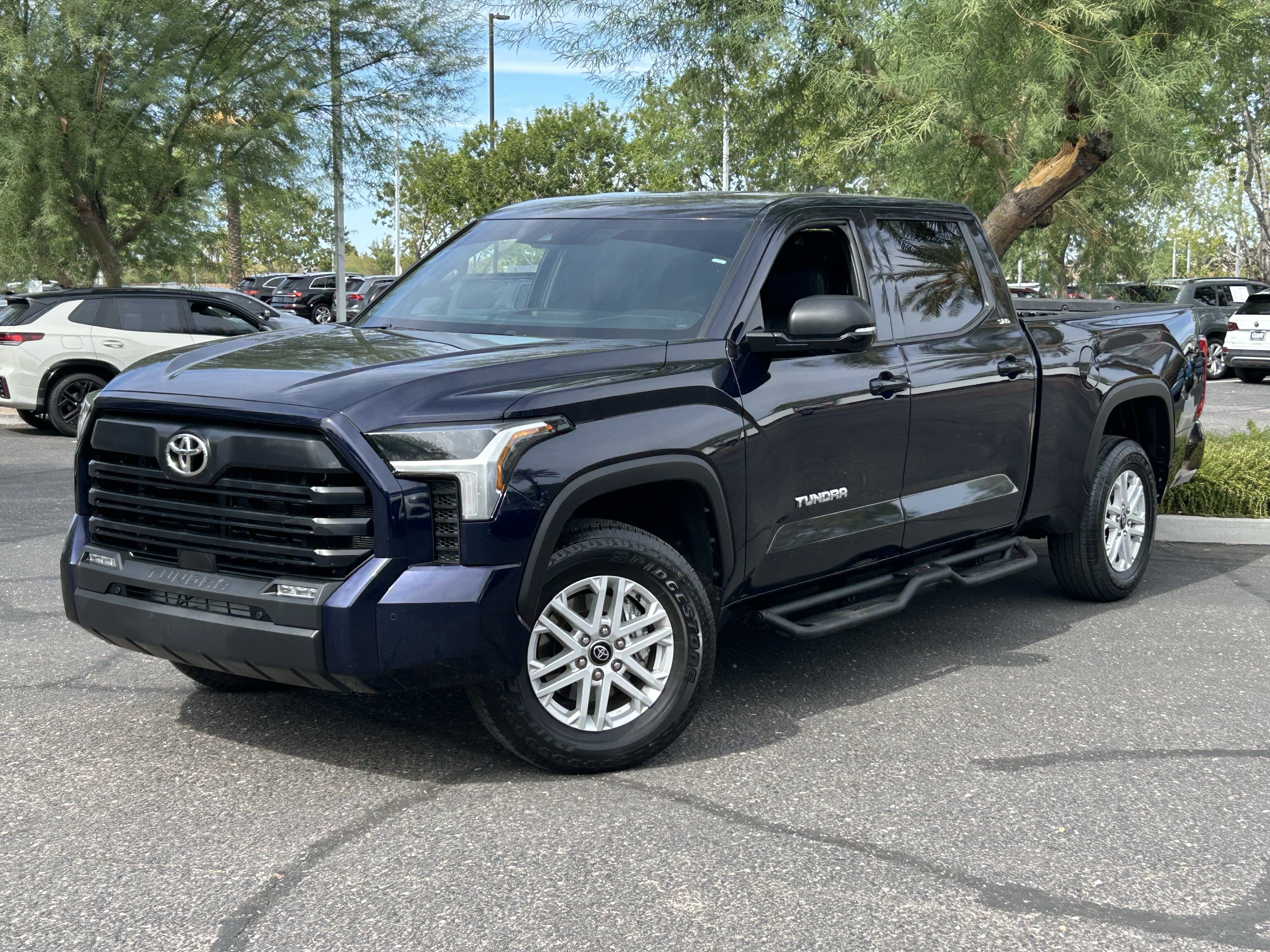 Used 2025 Toyota Tundra SR5 w/ SR5 Premium Package AWD/4WD image 31