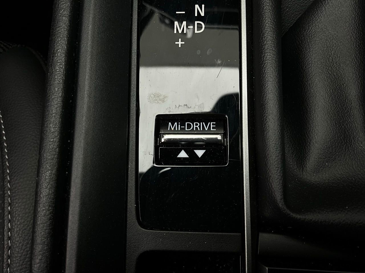 Used 2025 MAZDA CX-50 AWD 2.5 S w/ Premium Package image 26