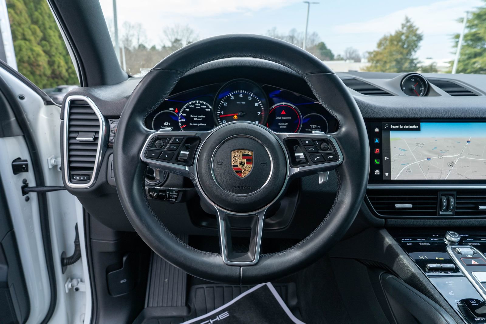 Certified 2023 Porsche Cayenne image 25