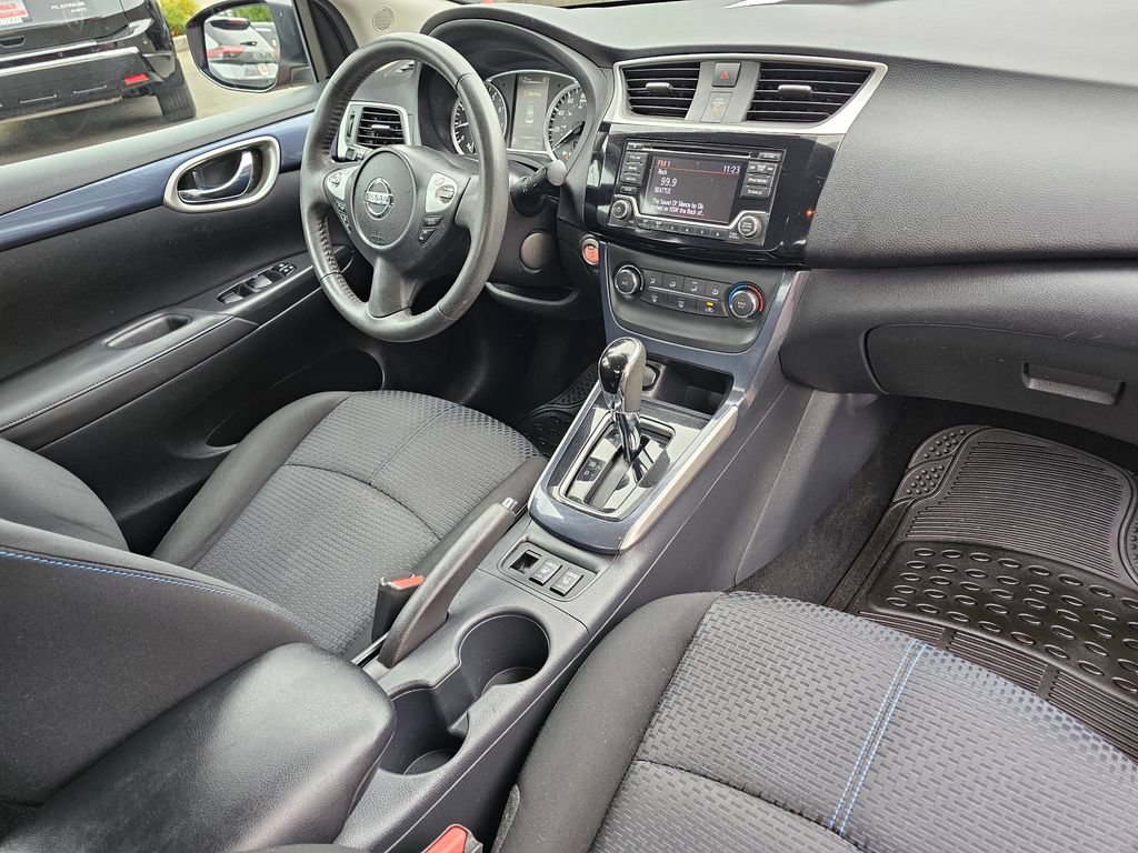 Used 2017 Nissan Sentra SR w/ Electronics Package FWD image 10