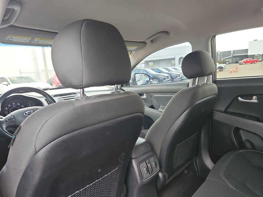 Used 2015 Kia Sportage EX image 11