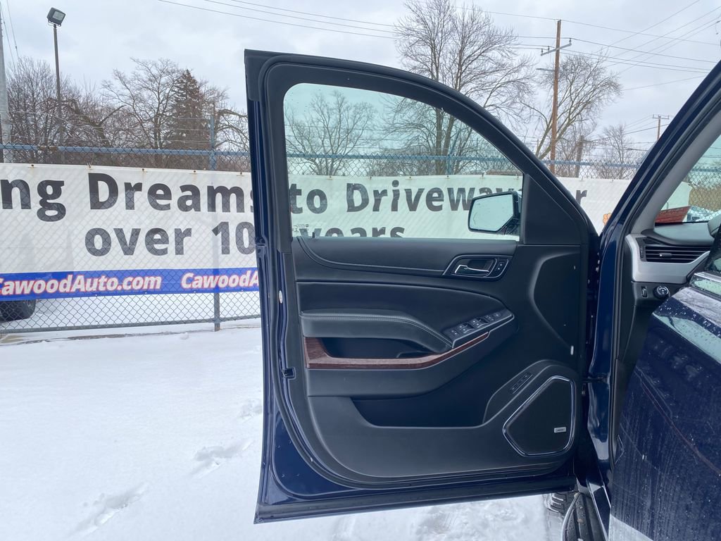 Used 2018 GMC Yukon XL SLT w/ Premium Edition image 14