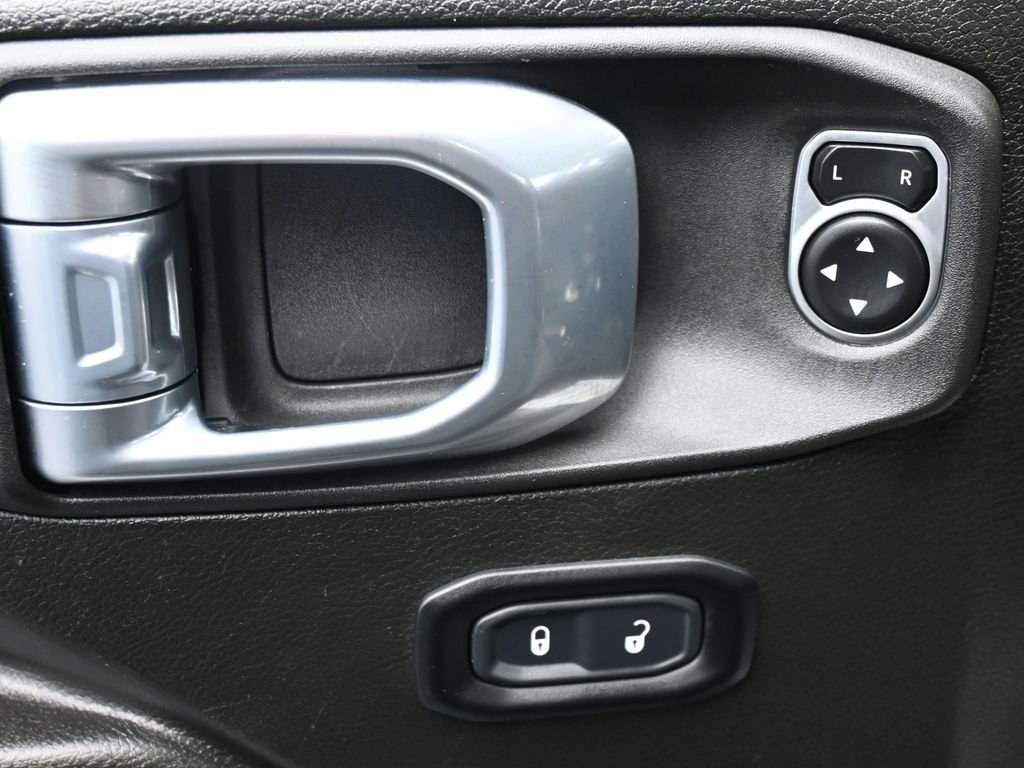 Certified 2024 Jeep Gladiator Sport image 10