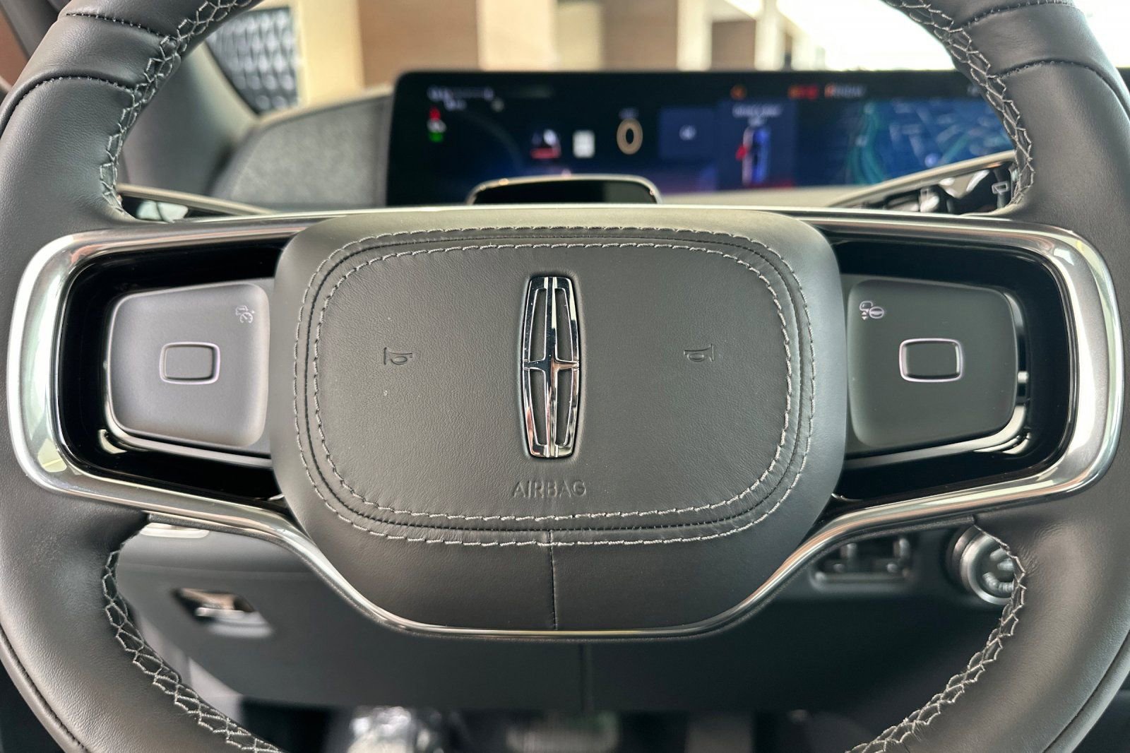 New 2026 Lincoln Navigator Reserve w/ Jet Appearance Package image 23