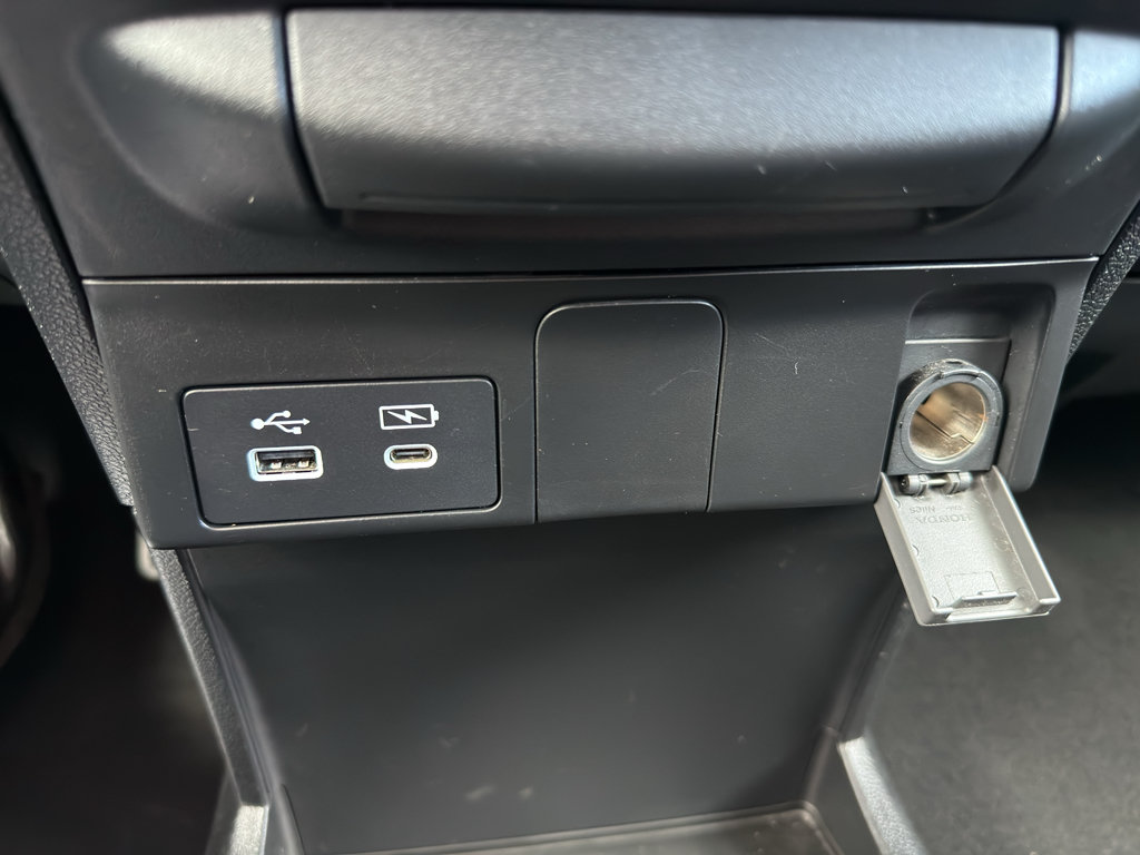 Used 2025 Honda Odyssey Sport-L image 29