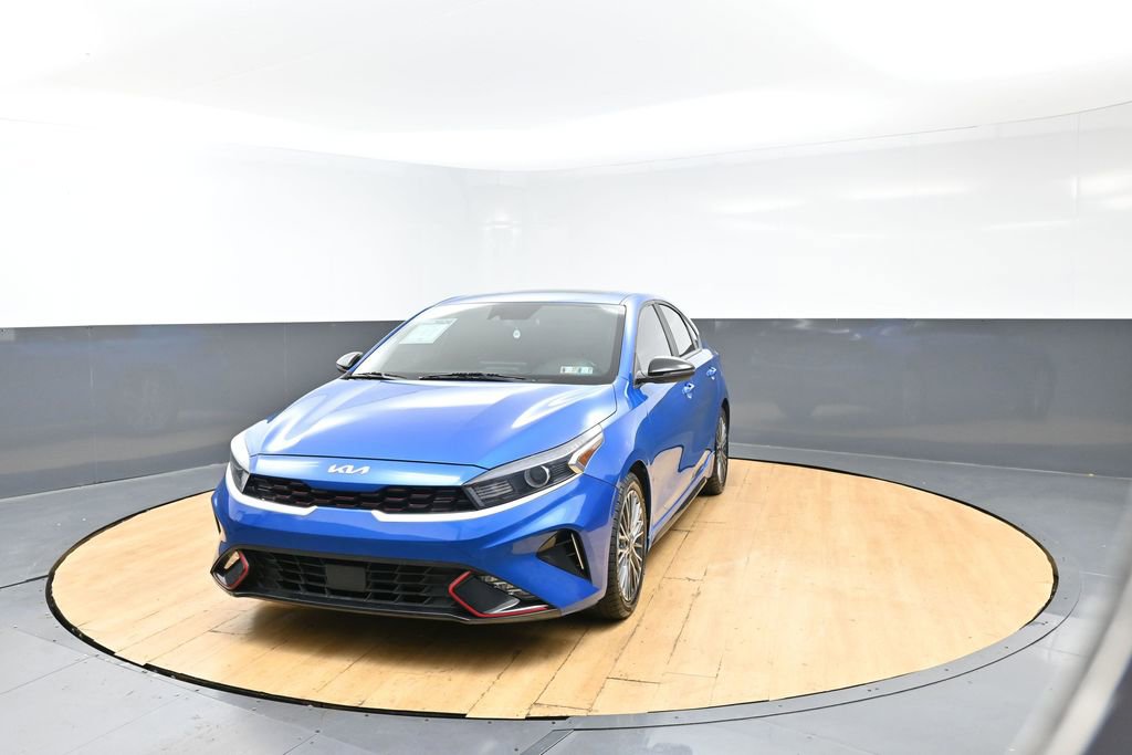 Used 2022 Kia Forte GT-Line w/ GT-Line Premium Package FWD image 5