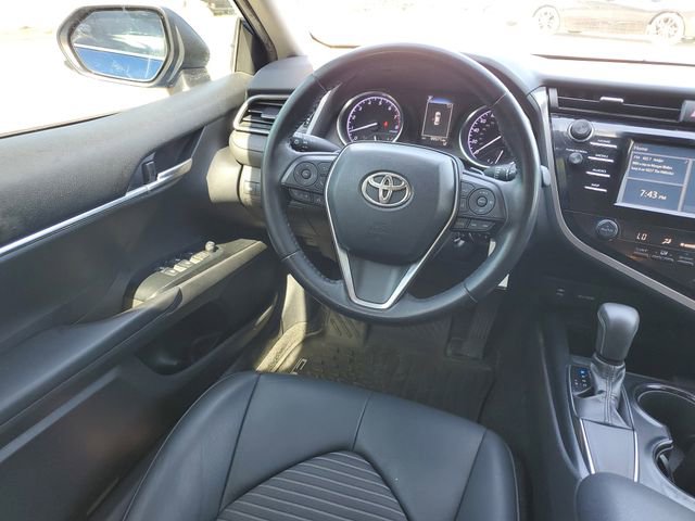 Used 2019 Toyota Camry SE image 9