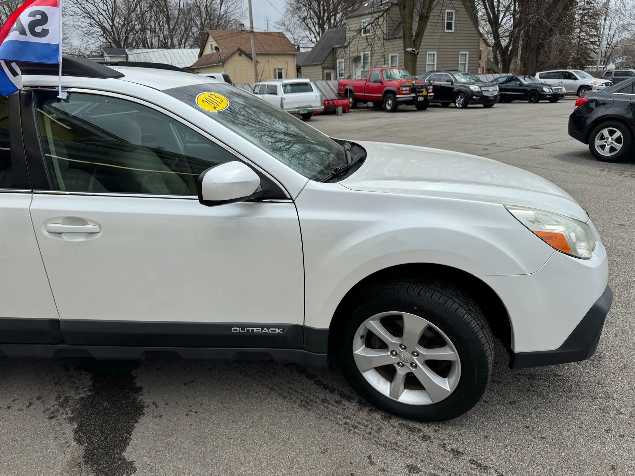 Used 2013 Subaru Outback 2.5i Premium image 11