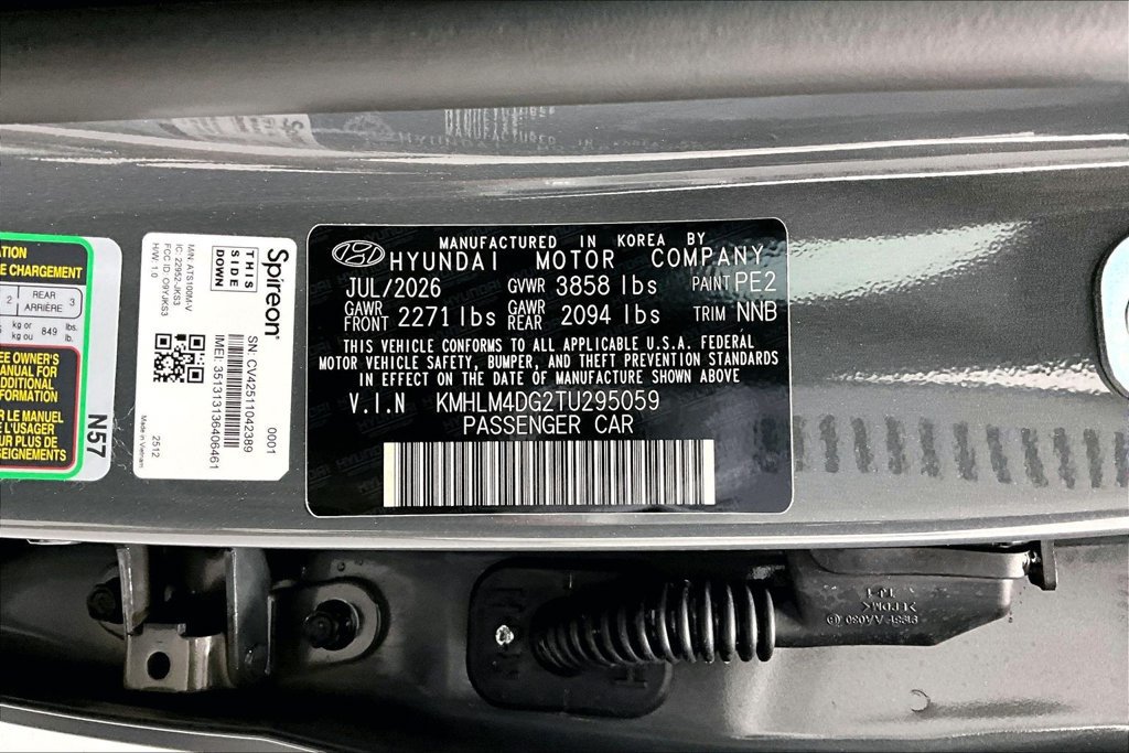 New 2026 Hyundai Elantra SEL Sport FWD image 24