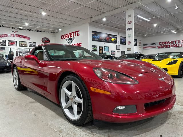 Used 2012 Chevrolet Corvette Coupe w/ 2LT Preferred Equipment Group RWD image 5