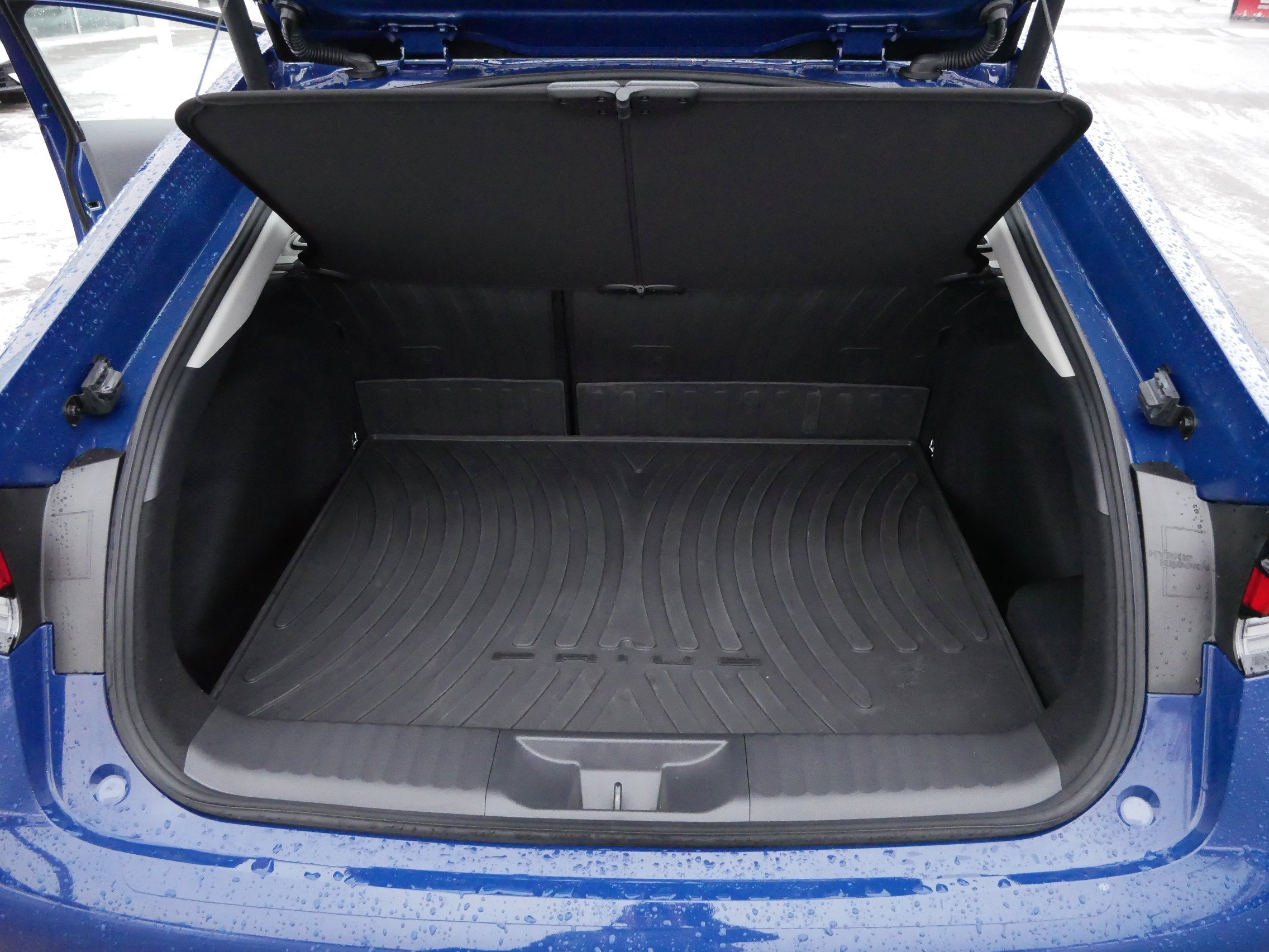 Used 2025 Toyota Prius Limited image 18