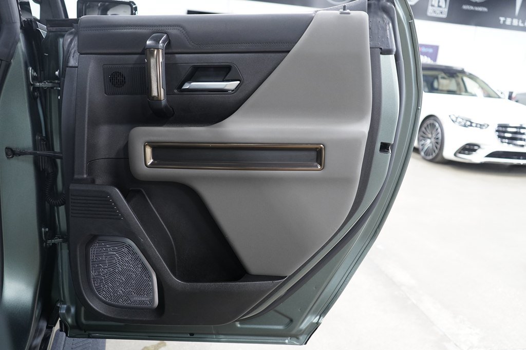 Used 2024 GMC Hummer EV 3X AWD/4WD image 30