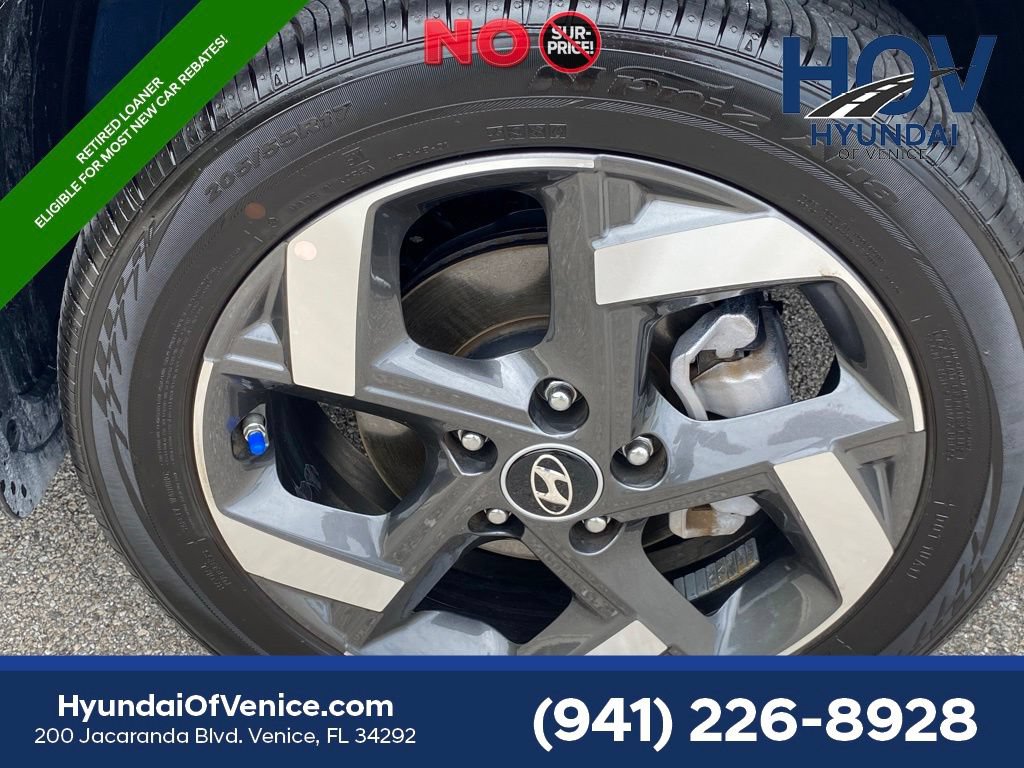 Certified 2026 Hyundai Venue SEL FWD image 34