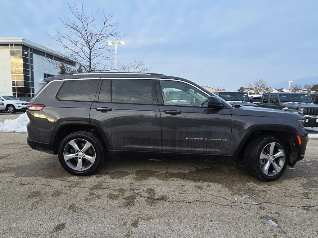 Used 2022 Jeep Grand Cherokee L Limited w/ Trailer Tow Group (B) image 5