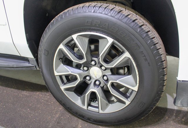 Used 2019 Chevrolet Suburban Premier image 23