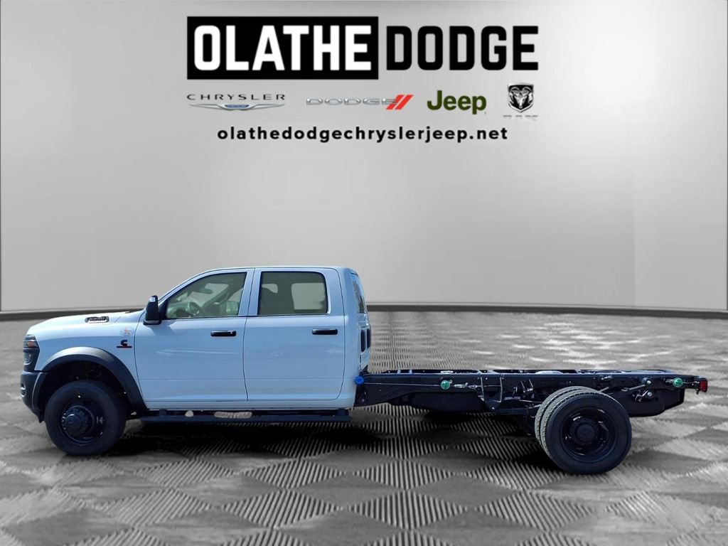 New 2026 RAM 5500 Tradesman AWD/4WD image 20