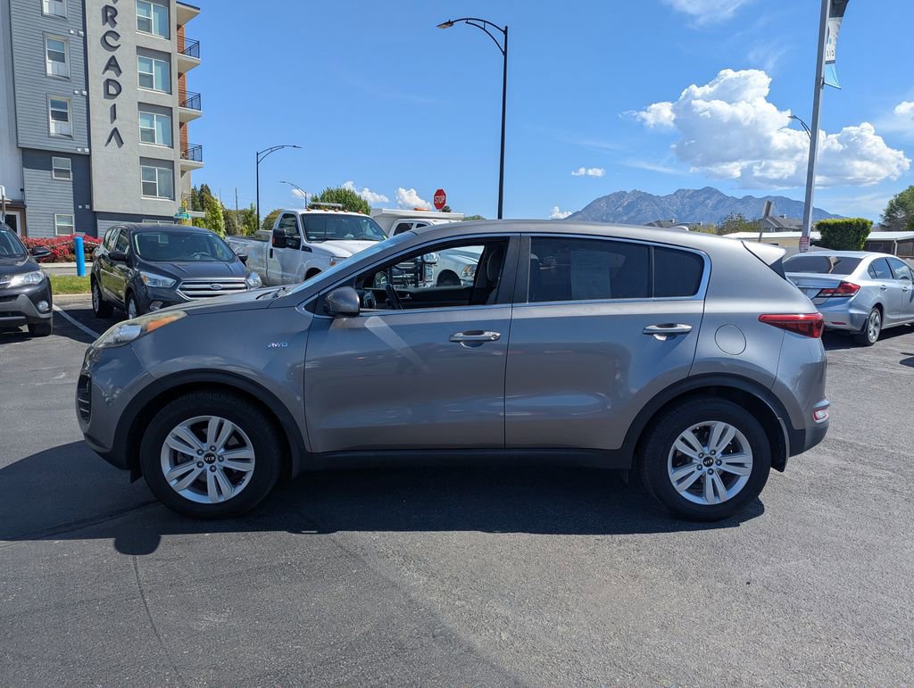 Used 2017 Kia Sportage LX AWD/4WD image 8