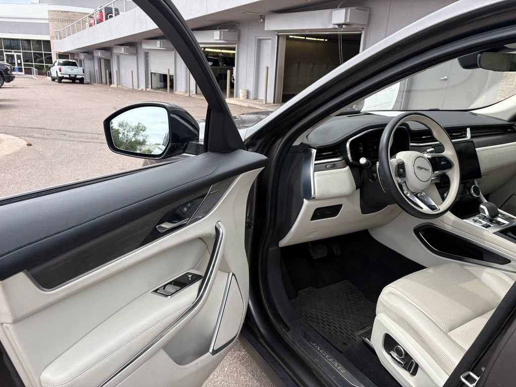 Used 2021 Jaguar F-PACE S AWD/4WD image 17