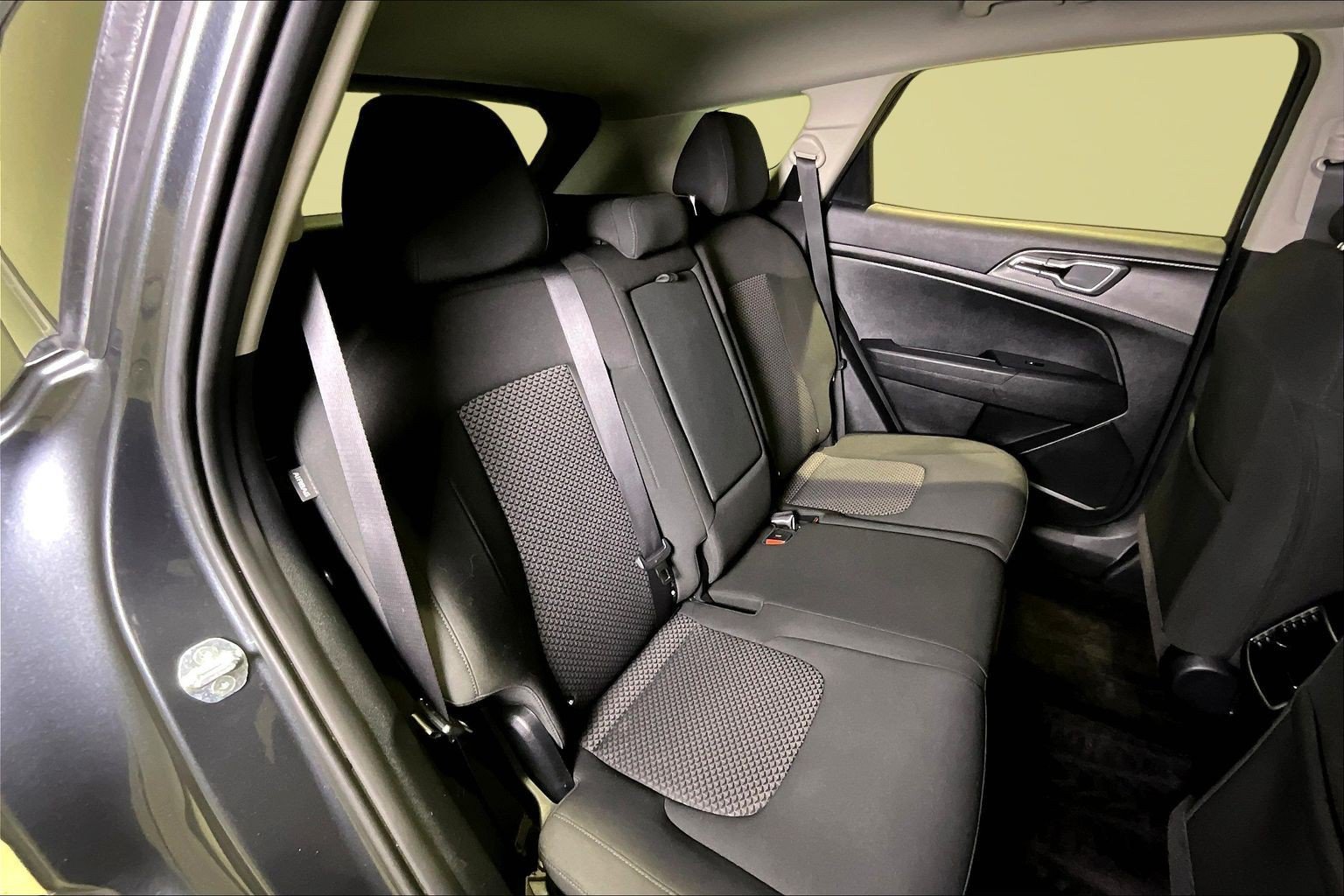 Used 2024 Kia Sportage LX FWD image 25