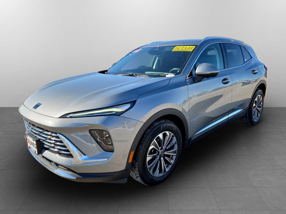 Used 2024 Buick Envision Preferred image 12