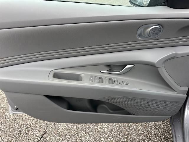 New 2026 Hyundai Elantra Sport image 8