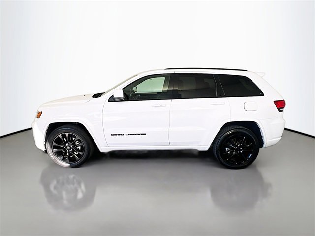 Used 2021 Jeep Grand Cherokee Laredo X image 4