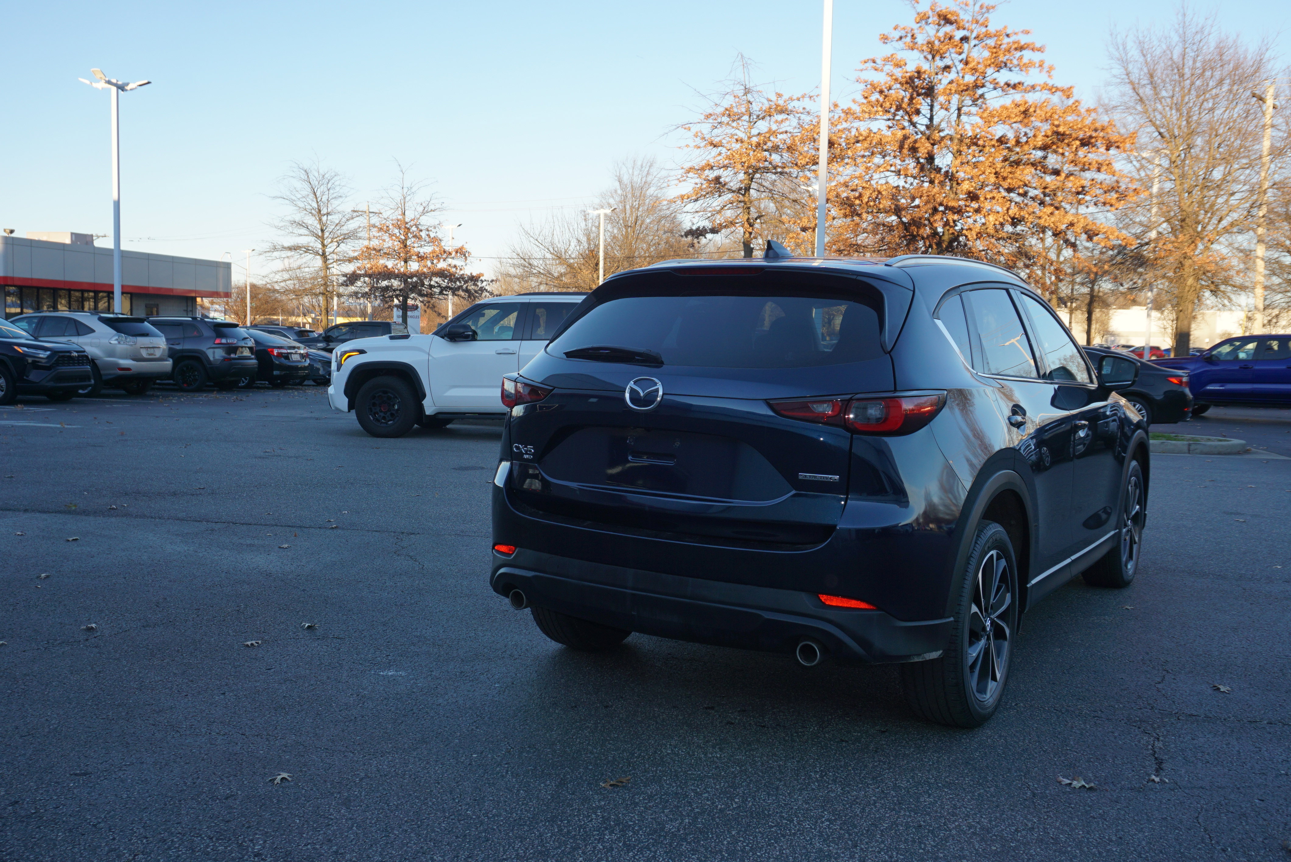 Used 2023 MAZDA CX-5 AWD 2.5 S w/ Premium Plus Pkg image 5