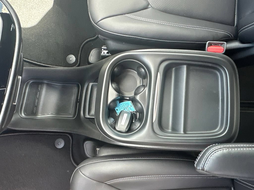 New 2027 Chrysler Pacifica Select AWD/4WD image 29