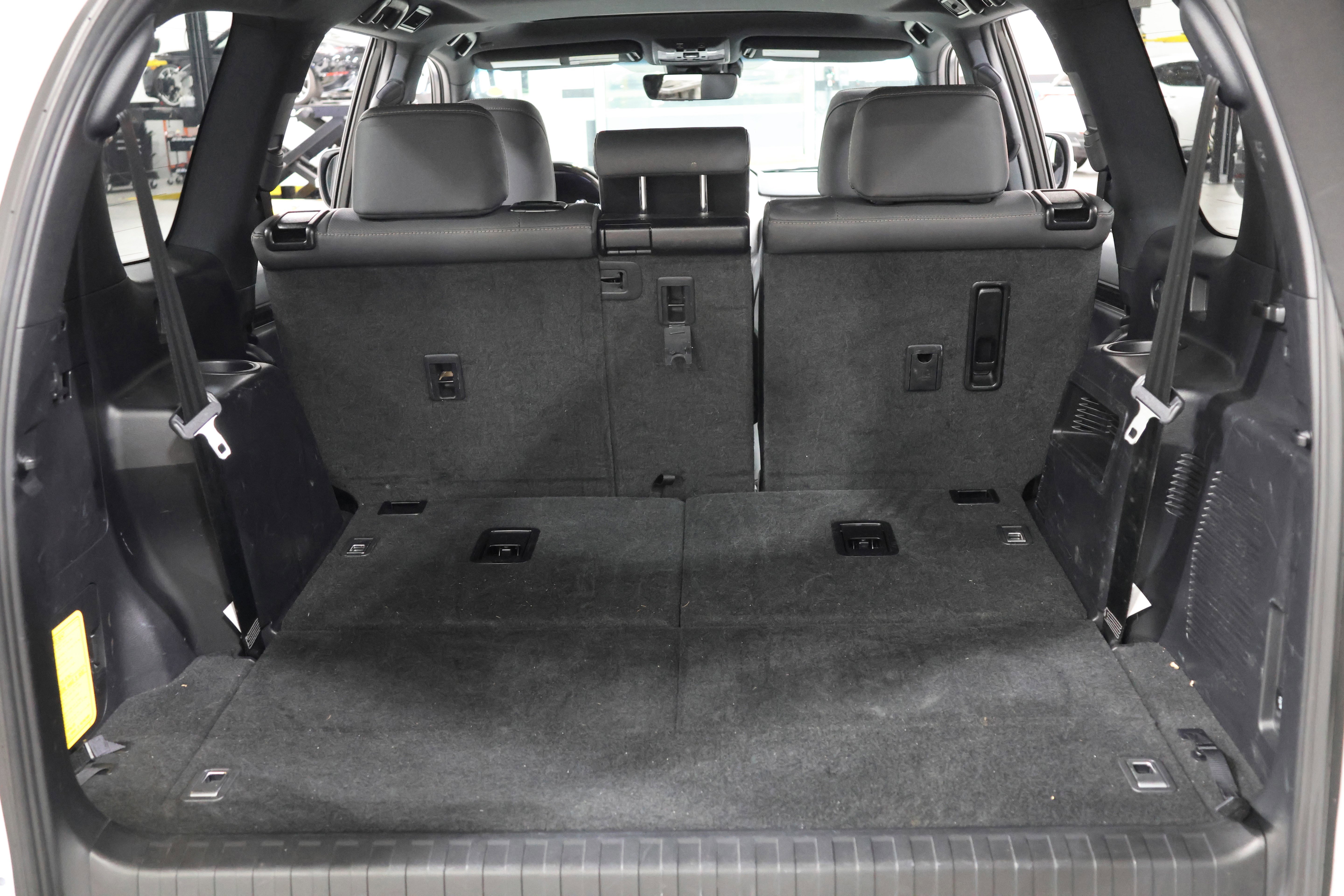 Used 2023 Lexus GX 460 Premium image 37