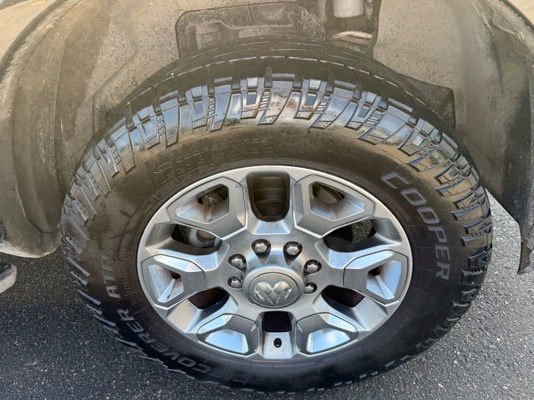 Used 2018 RAM 2500 Limited image 13