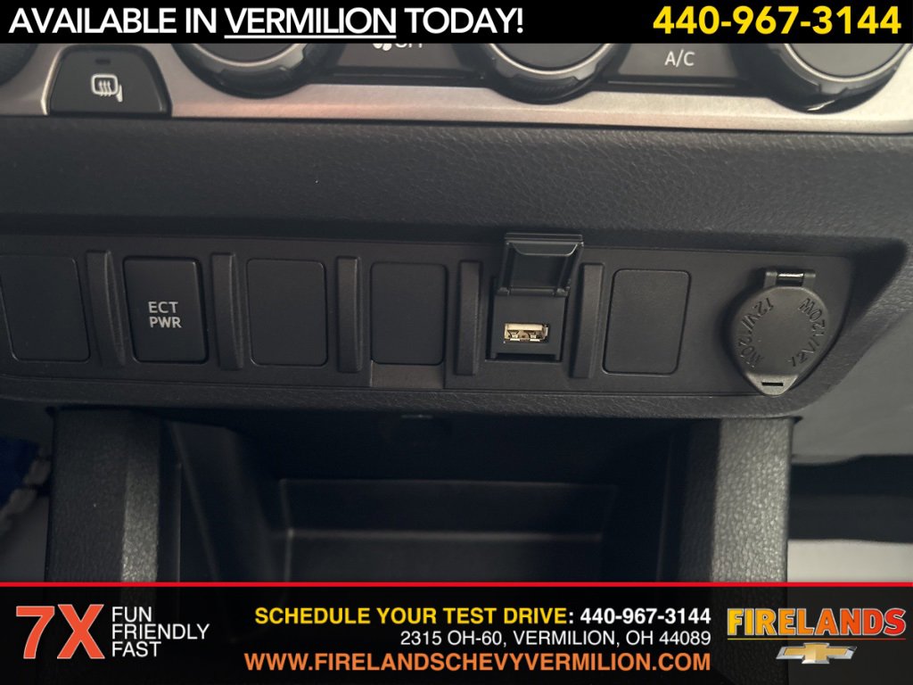 Used 2022 Toyota Tacoma SR image 19