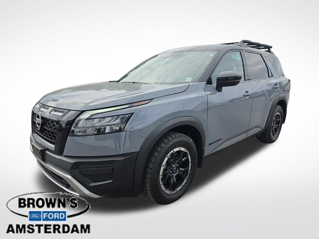 Used 2025 Nissan Pathfinder Rock Creek AWD/4WD image 4