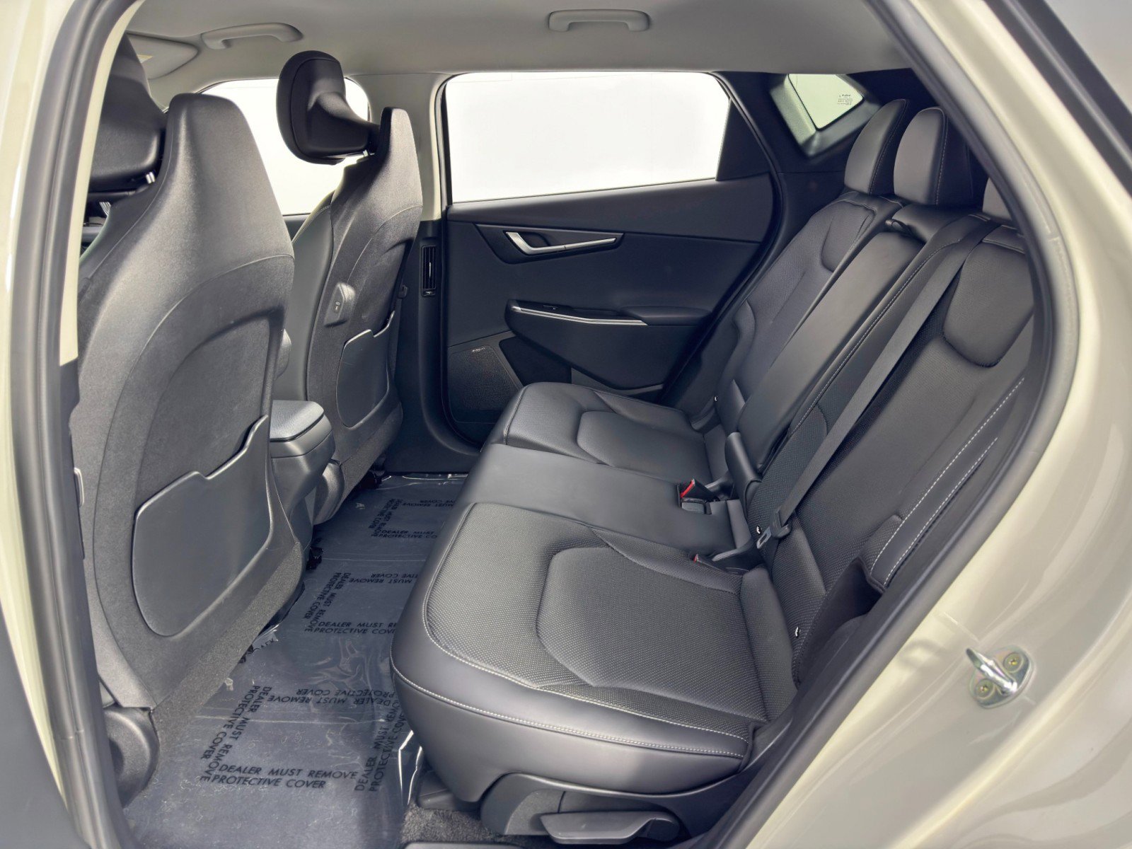 Used 2022 Kia EV6 Wind image 40