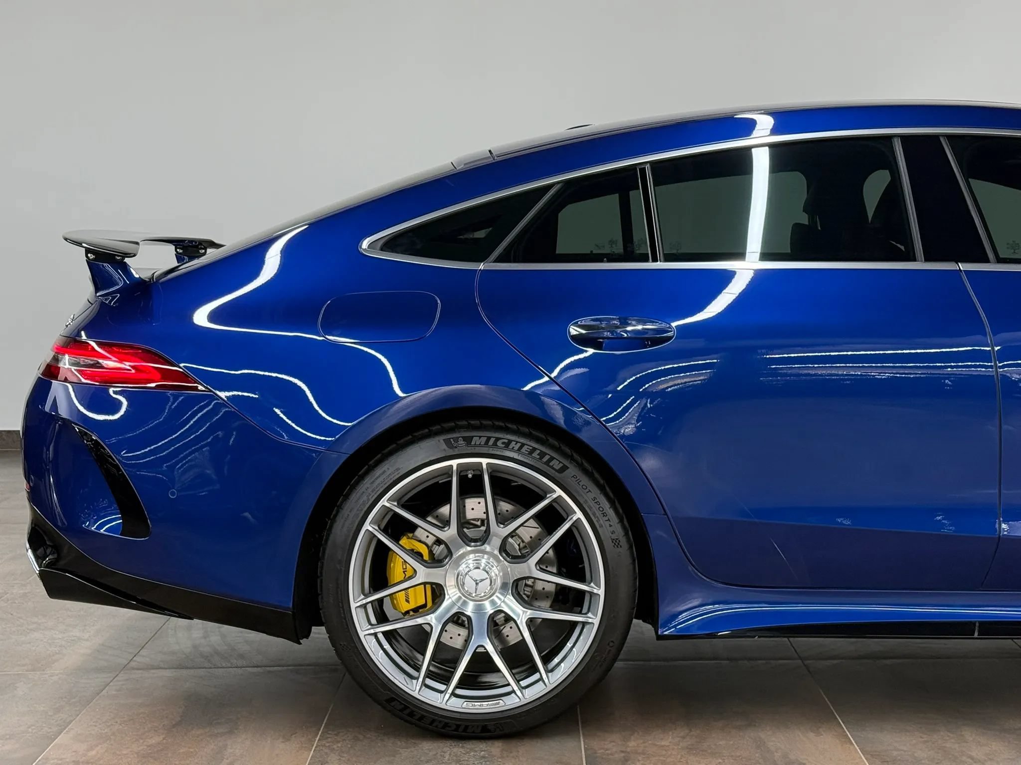 Used 2019 Mercedes-Benz AMG GT 63 S image 18