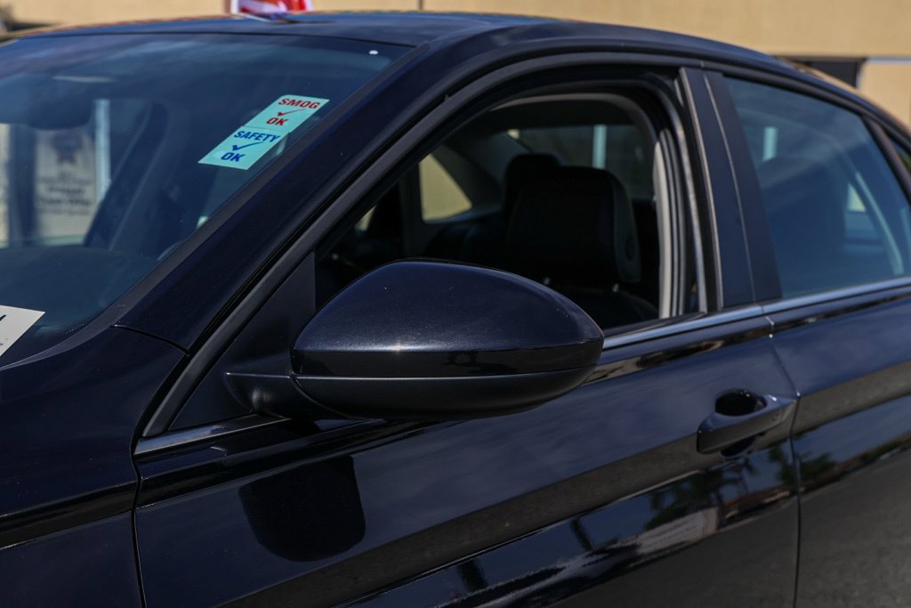 Used 2024 Volkswagen Jetta SE FWD image 12
