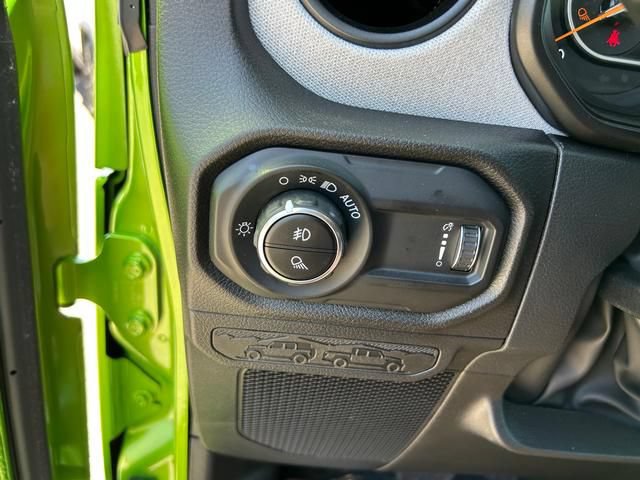 New 2025 Jeep Gladiator Sport AWD/4WD image 24