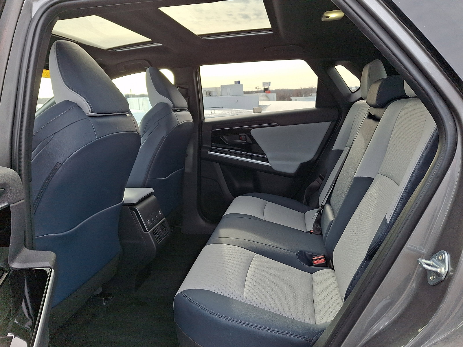 Certified 2025 Subaru Solterra Touring image 10