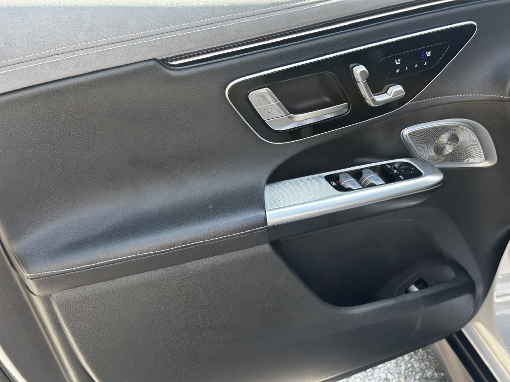 Certified 2023 Mercedes-Benz EQE 350+ SUV image 11