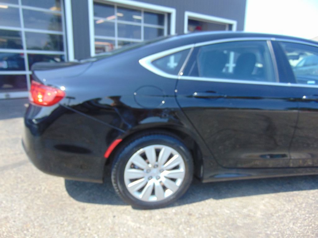 Used 2016 Chrysler 200 LX image 14