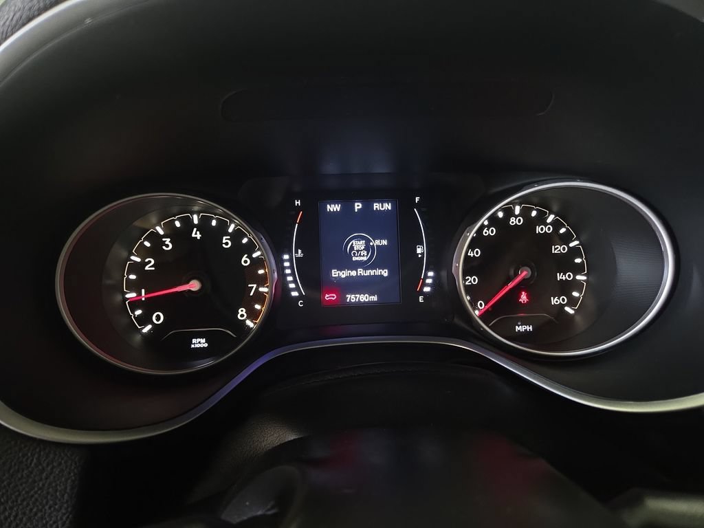 Used 2018 Jeep Compass Latitude w/ Cold Weather Group AWD/4WD image 37
