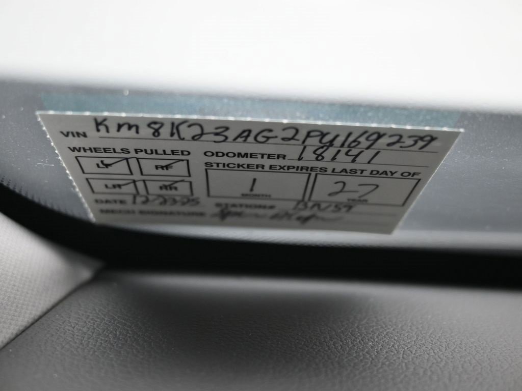 Used 2023 Hyundai Kona SE w/ Cargo Package image 10