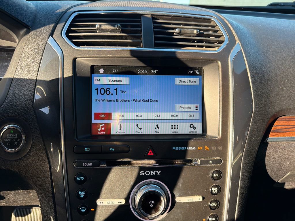 Used 2018 Ford Explorer Limited image 18